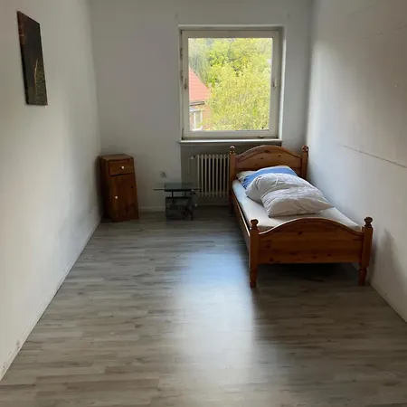 Apartment 6-7 Betten Fuer Monteure *